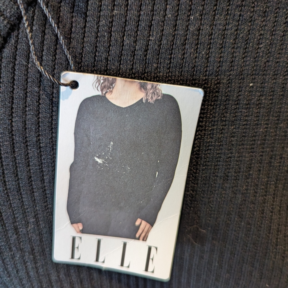 S: Elle Knit Sweater